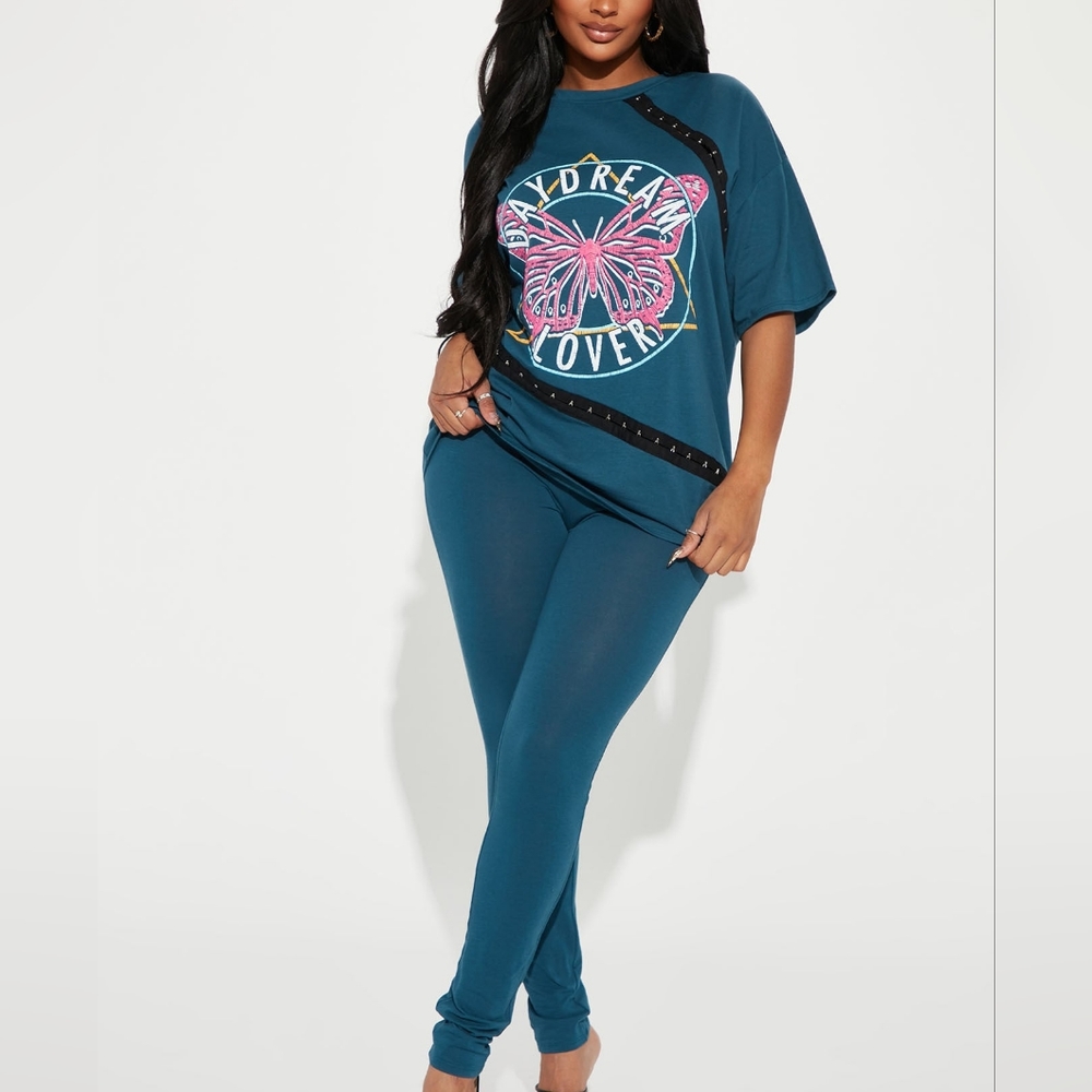 Women's Daydreaming Legging Set